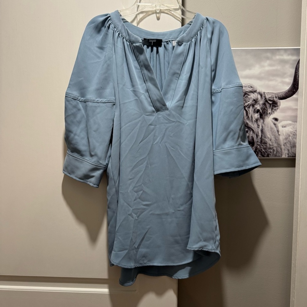 Tahari blouse